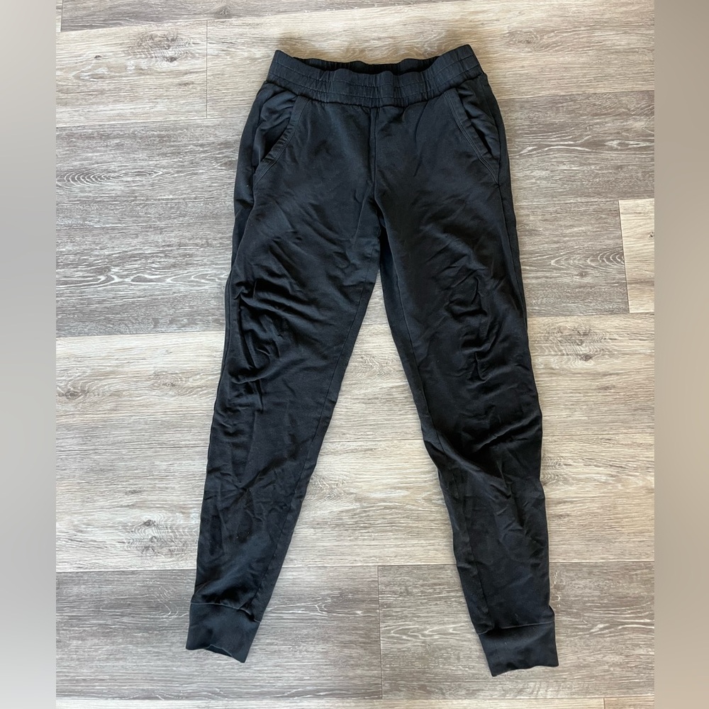 ALO Yoga Black Athletic Pants Joggers XS